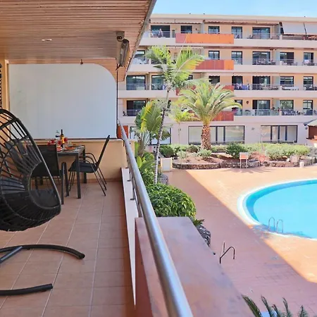 Theresa Gigantes * Puerto de Santiago (Tenerife)